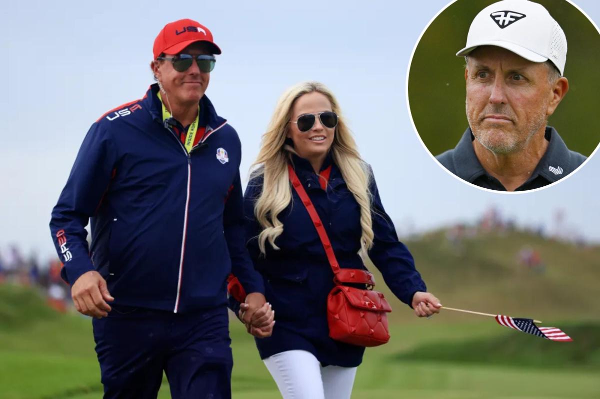 Phil Mickelson checked into men's addiction and trauma treatment program