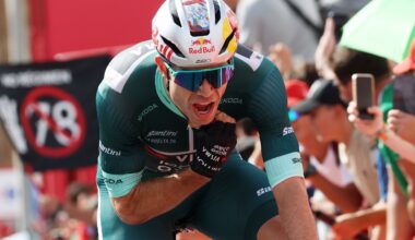 'A serious confidence boost for the Worlds' - as rainbow jersey battle looms, Wout van Aert shows stunning form and racecraft in Vuelta a España