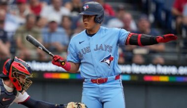 Blue Jays drop opener of key series as bats go cold vs. dominant Williams