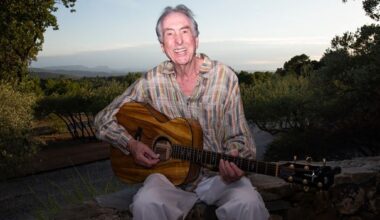 'I think I can write as badly here as I can in London': Monty Python star Eric Idle's 55-year French escape from fame