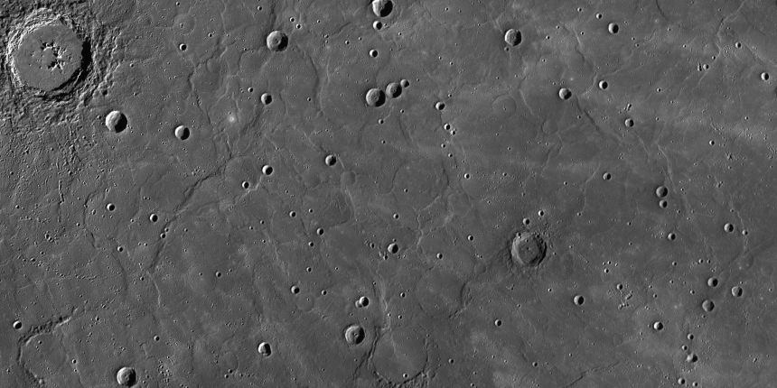 Contraction wrinkles can be seen on Mercury's otherwise smooth volcanic plains.