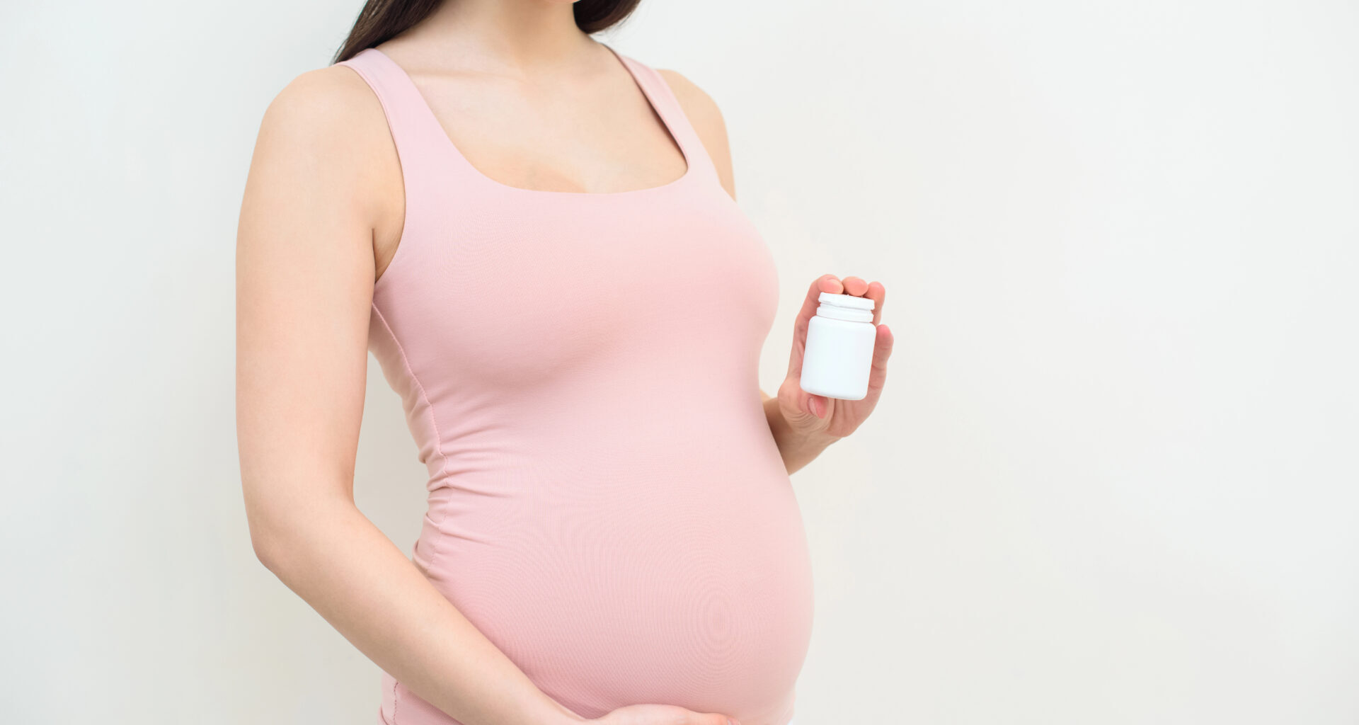 Prenatal Vitamins Tested for Pesticides, Lead, Phthalates, & PFAS