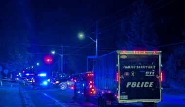Officer among those injured in reported shooting incident in area of Belleville synagogue