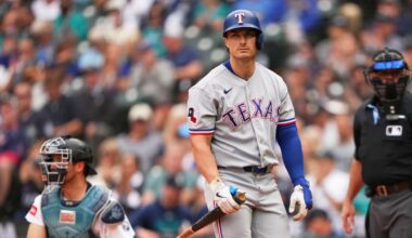 Rangers suffer costly loss to Mariners, fall two games back of wild-card spot