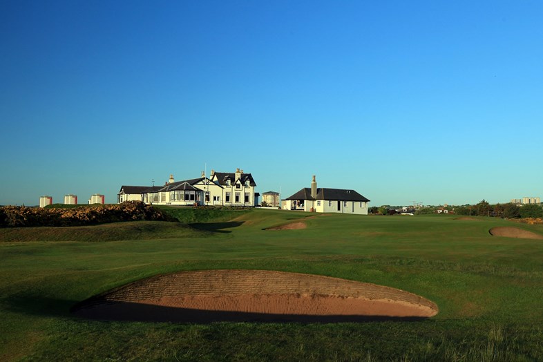 Royal Aberdeen Golf Club and Aberdeen Ladies Golf Club have merged ahead of the club's 250th anniversary.