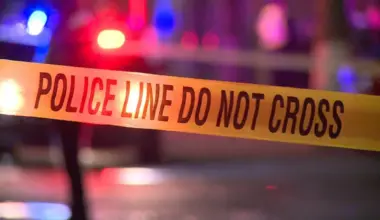 Suspect still on the loose after stabbing leaves victim critical in Mississauga