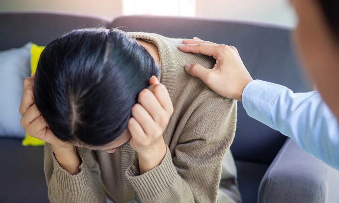 What patients’ tears can reveal during psychotherapy