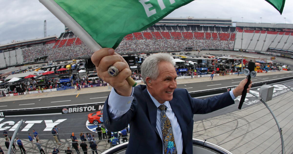 NASCAR legend Darrell Waltrip steps away after brain disease diagnosis