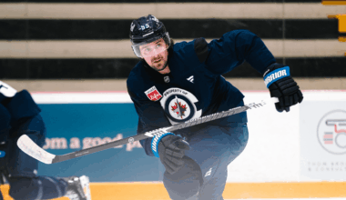 3 Things: Jets open camp with Hellebuyck situation looming