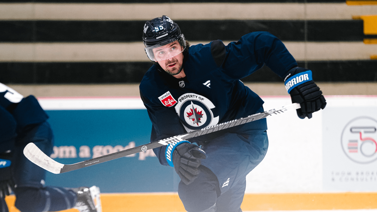 3 Things: Jets open camp with Hellebuyck situation looming