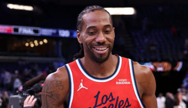 Raptors GM: We're comfortable with Leonard 'as a person