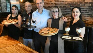 North Van restaurant thanks first responders with free food