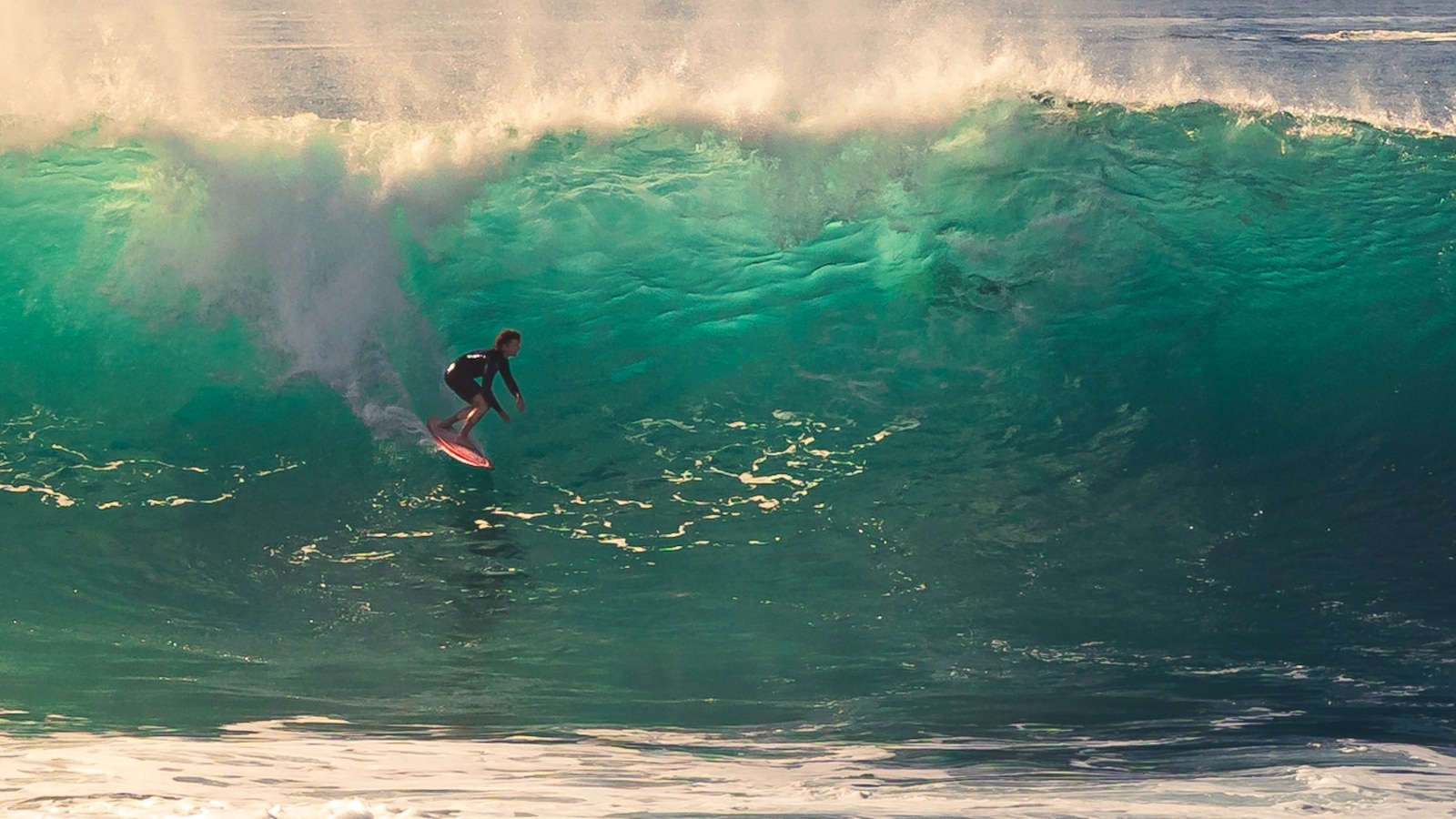 Storm creates huge waves, dangerous currents at California beaches