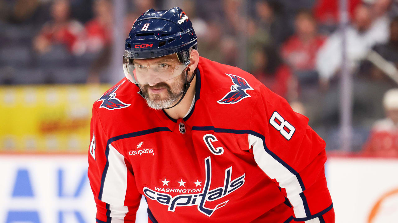 Ovechkin greets Capitals teammates ahead of training camp, 22nd season