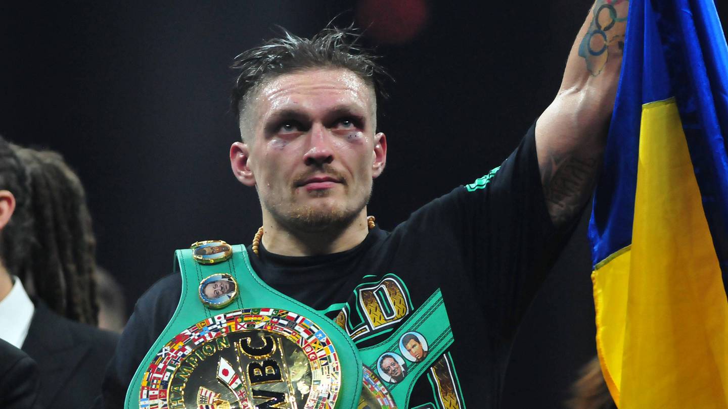 Oleksandr Usyk Reportedly Targeting Two Blockbuster Opponents for His 'Last Dance'