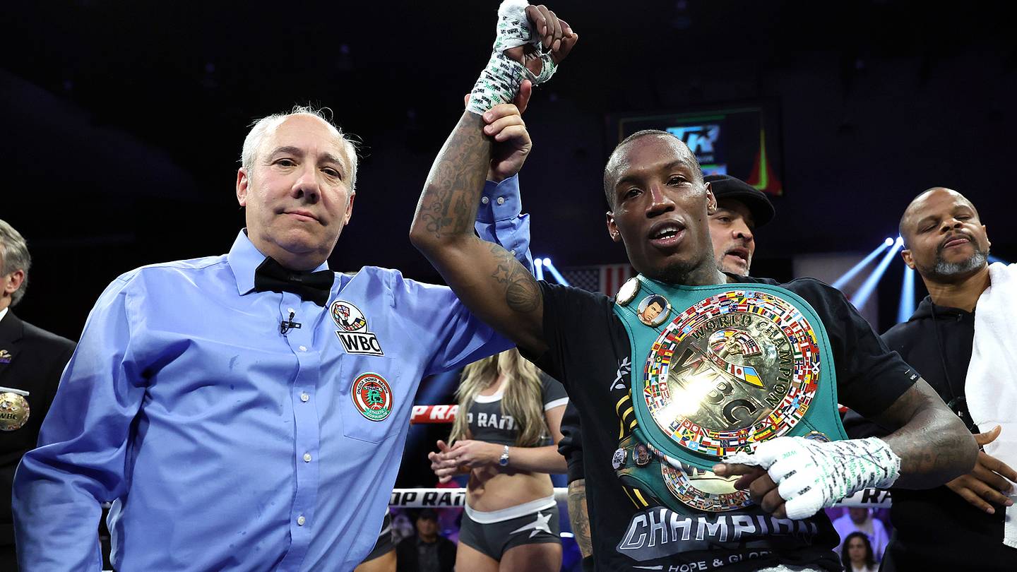 O'Shaquie Foster: Fighter of the Year After Career-Best Performance?