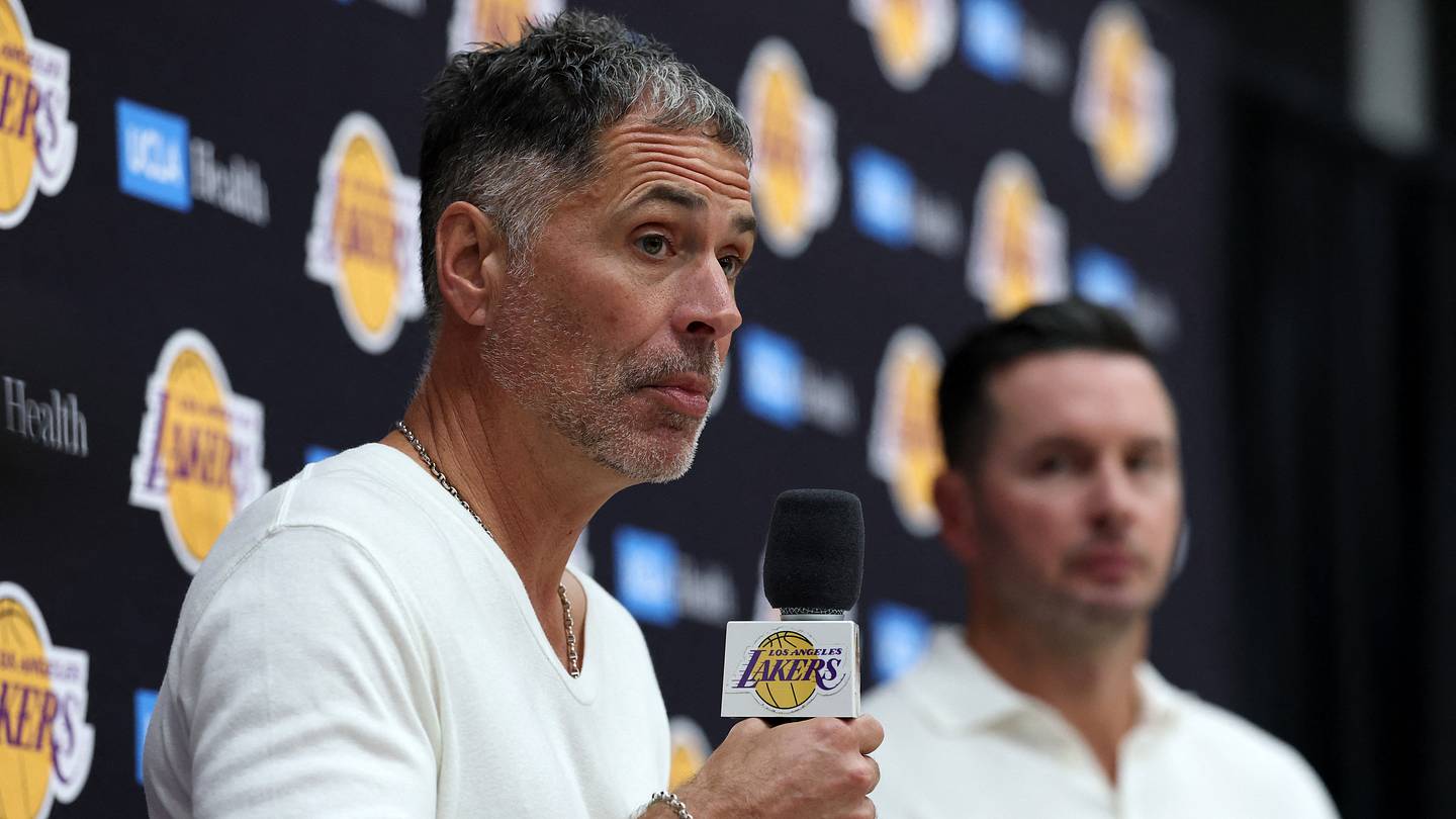 Lakers Have ‘Strong Interest’ in Potential Frontcourt Addition