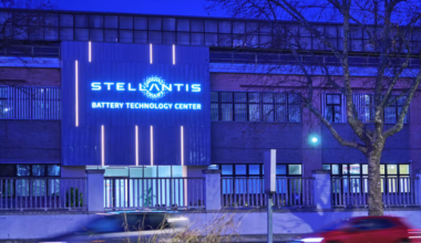 Unifor gets strike mandate over Stellantis Brampton plant dispute