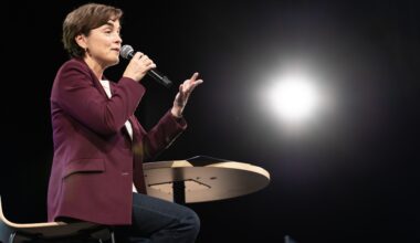 Quebecers want change — and that could spell the end for Christine Fréchette and the CAQ