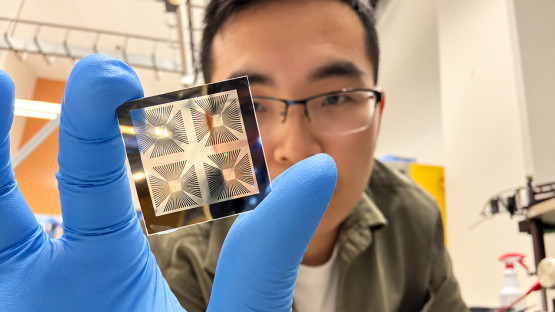 Tiny platform creates and directs microbubbles on demand
