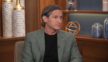 DraftKings CEO Jason Robins: parents, kids should talk about gambling