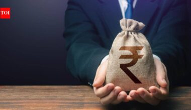 Pilot Project: Over 2.5K Thane ZP Pensioners Receive Pension on First Day, Other Districts to Follow Suit | Mumbai News