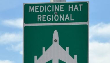Alberta considers new regional air service subsidies