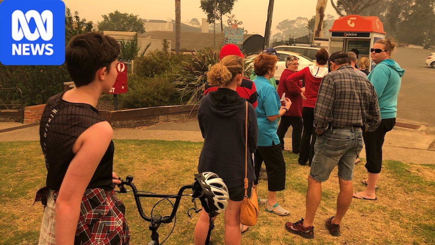 When a bushfire comes, what happens if the phones go dead?