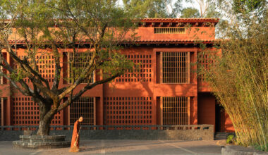 Qing Shui Meditation Retreat Center / RESP Studio