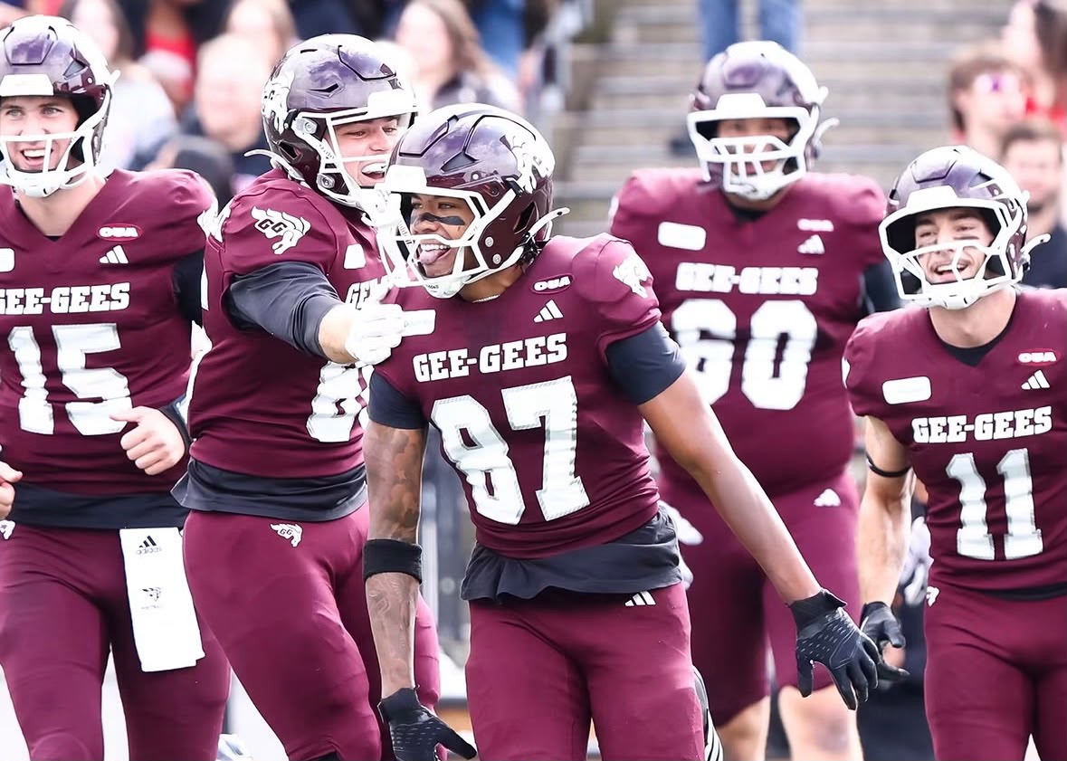 Ottawa Gee-Gees survive late surge from winless Carleton to win 57th Panda Game