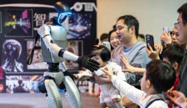 AI expert warns ‘reckless’ technology could lead to deaths as tech runs amok