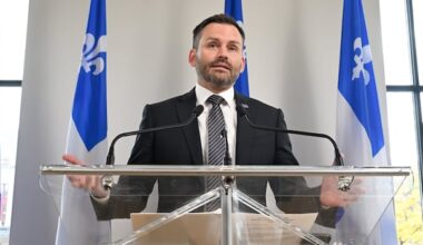 Quebec's next premier says he promises to hit the ground running as PQ takes power
