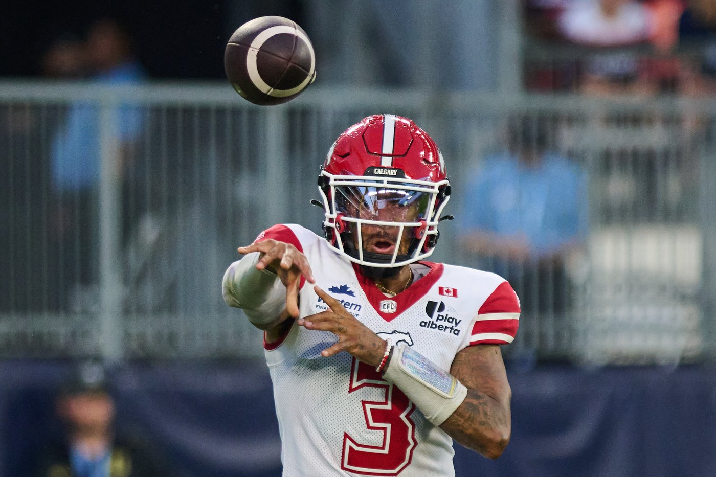 Calgary Stampeders, B.C. Lions can clinch CFL playoff berths with victories