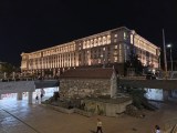 Low-light comparison, main camera (1x), Night mode: Galaxy S26 FE - 23mm, f/1.8, ISO 500, 1/20s (4000x3000px) - Samsung Galaxy S26 FE vs. Galaxy S25 FE