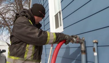 Ottawa to provide $2B in rebates for homeowners who install heat pumps
