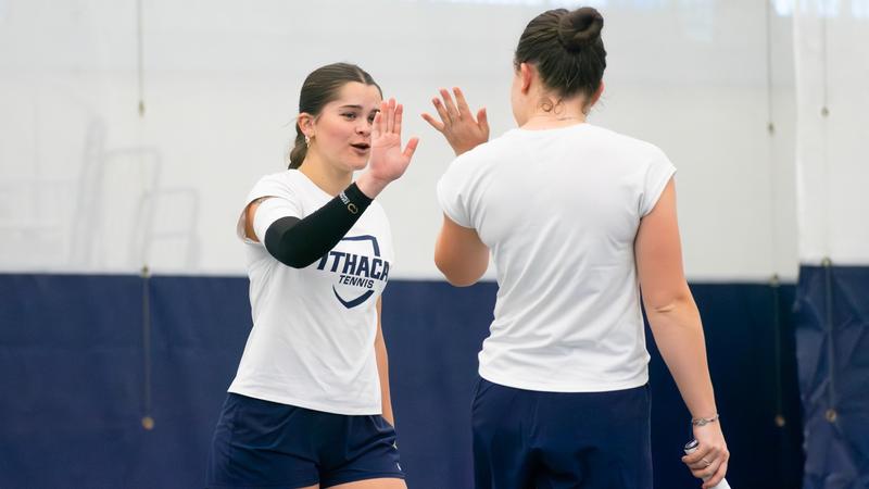Women's Tennis Concludes Fall Slate with 7-0 Sweep of Hartwick