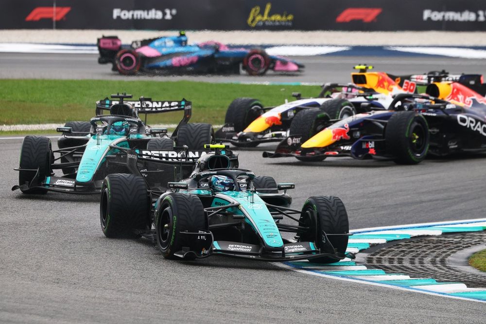 Andrea Kimi Antonelli, Mercedes, Max Verstappen, Red Bull Racing, George Russell, Mercedes