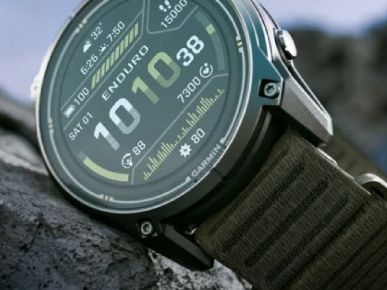 Garmin’s New Watches Go 320 Hours Without Dying on You