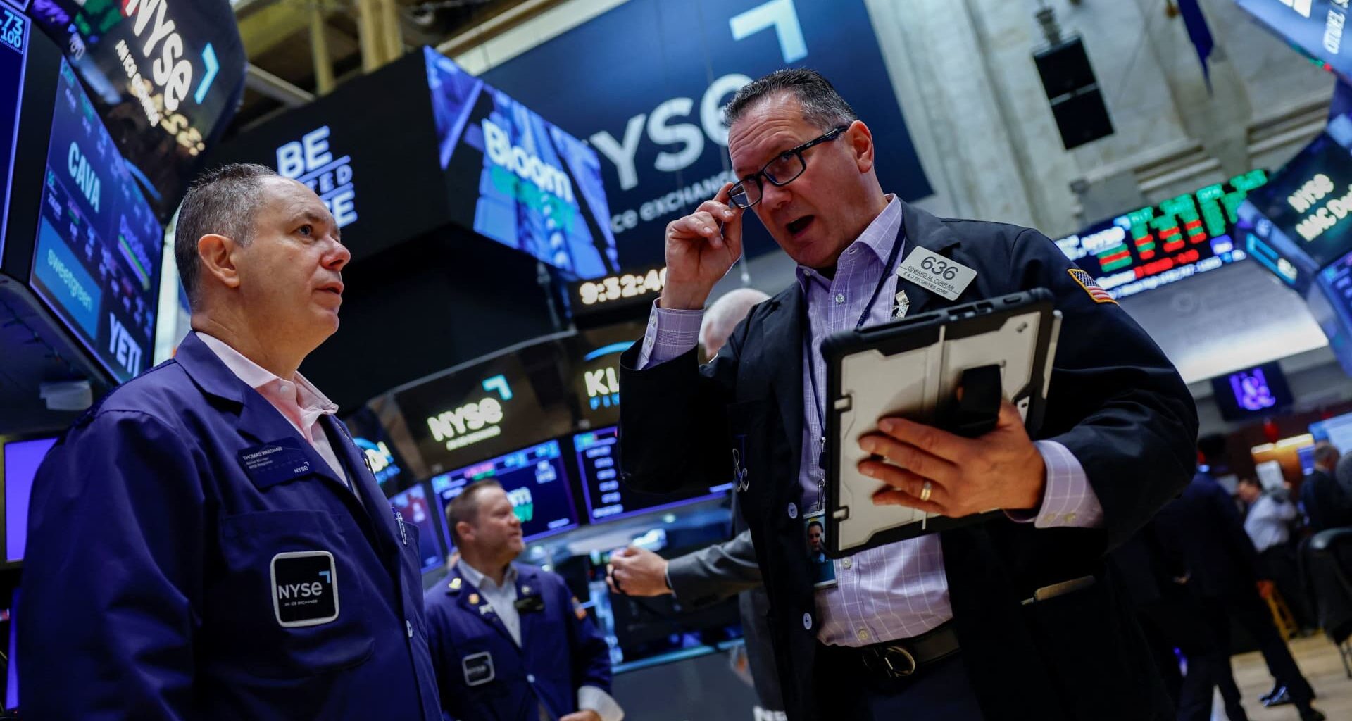 Stocks saw new highs and big declines: How the volatile AI trade moved last week's market