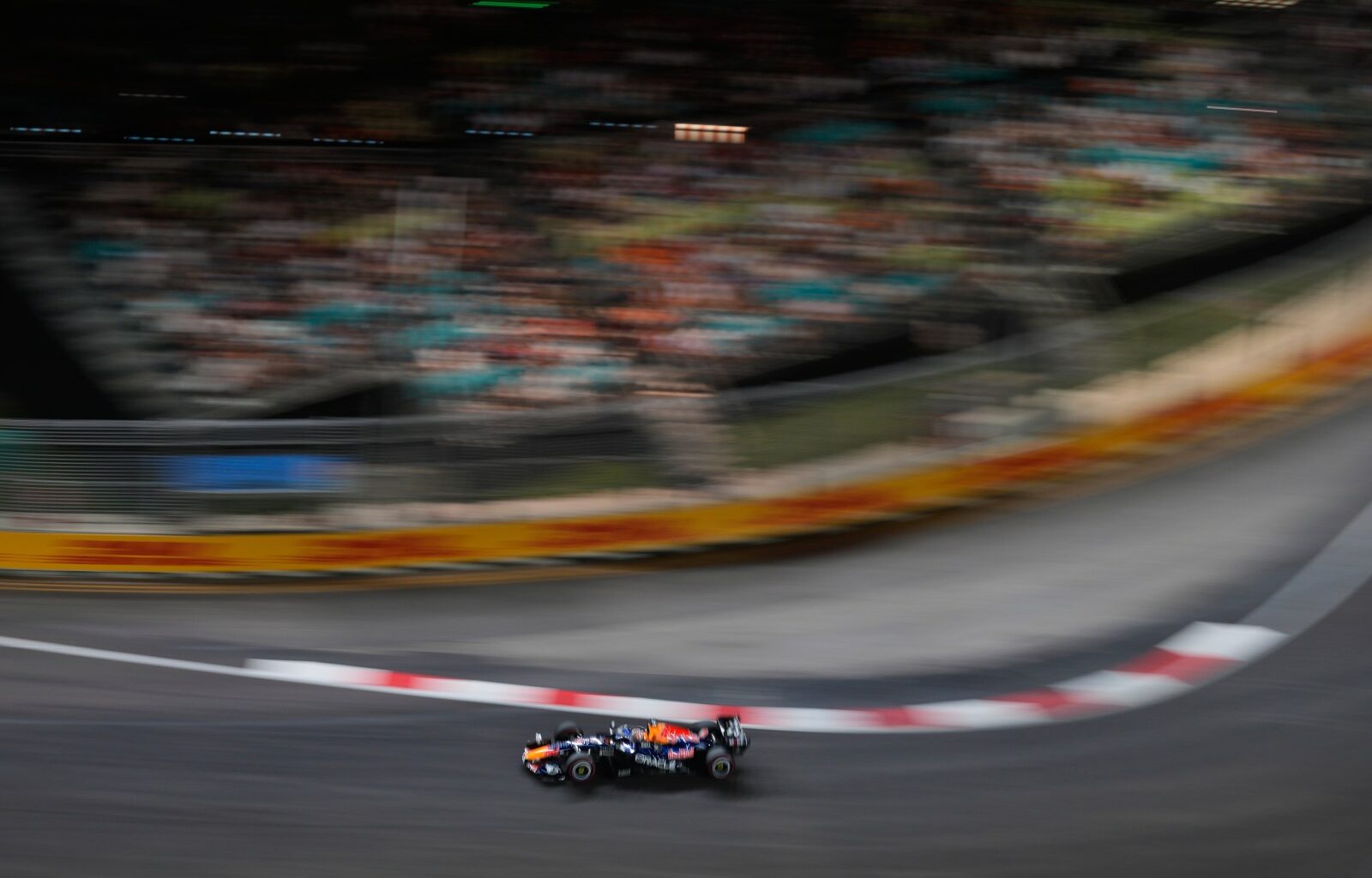 Max Verstappen aims to extend F1 winning run as he starts on pole for Singapore Grand Prix – Winnipeg Free Press