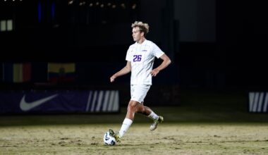 3-goal 1st half sends GCU win streak to 5