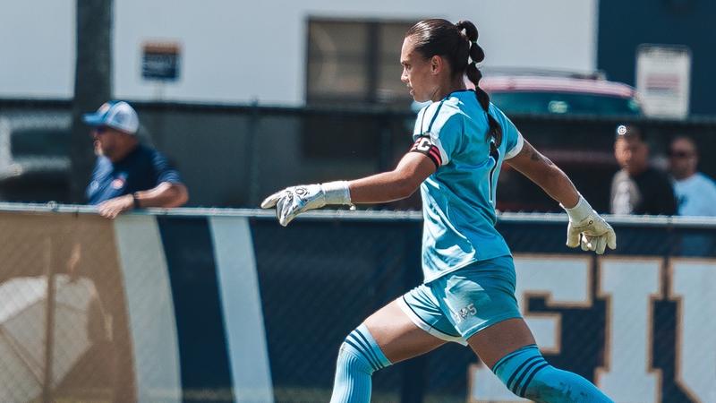 Women's Soccer Falls at Liberty Sunday Afternoon