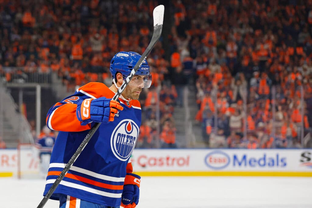 Edmonton Oilers Evan Bouchard