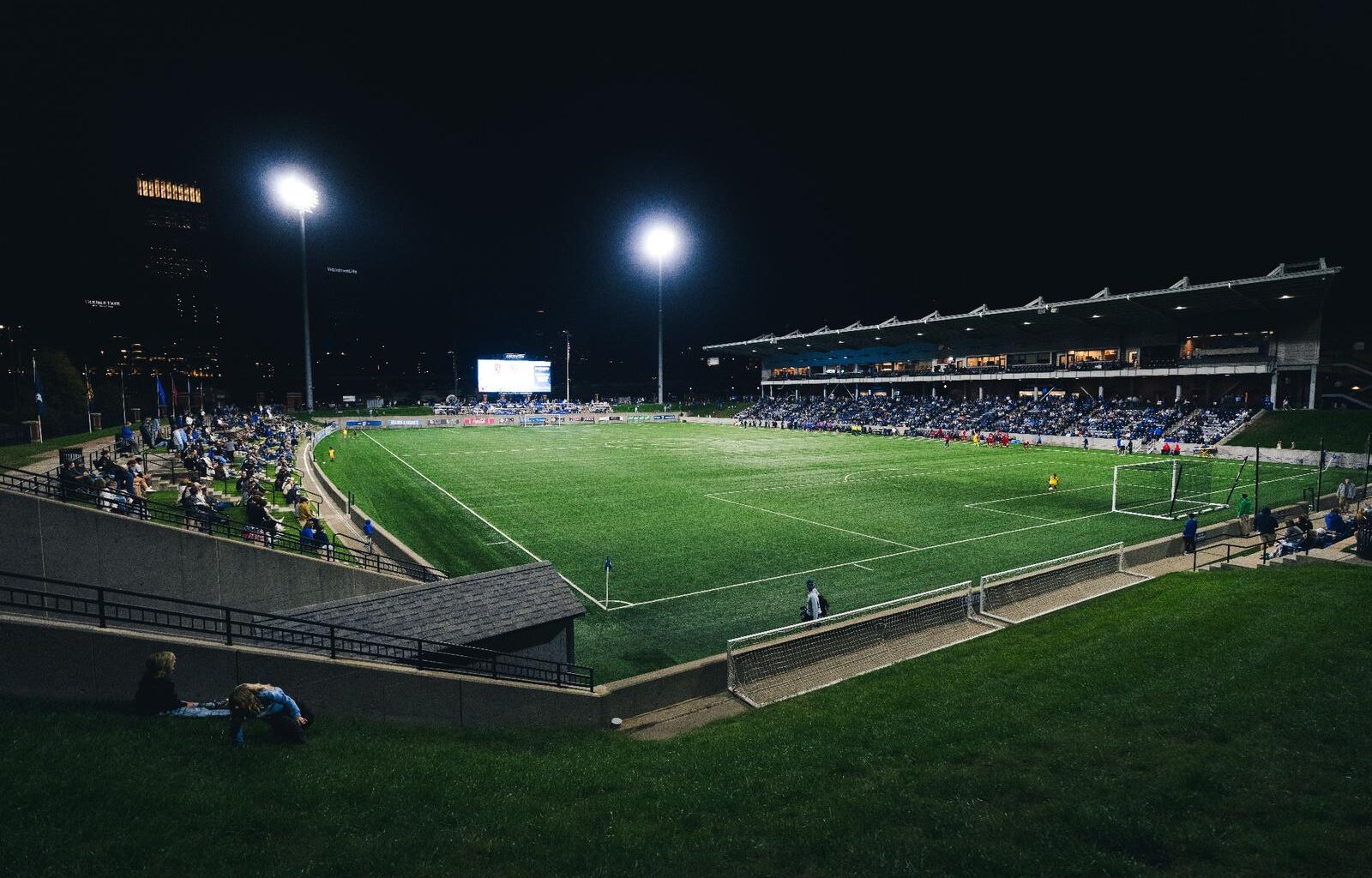 Men's Soccer Rises to #5 as BIG EAST Places Three in Top-10