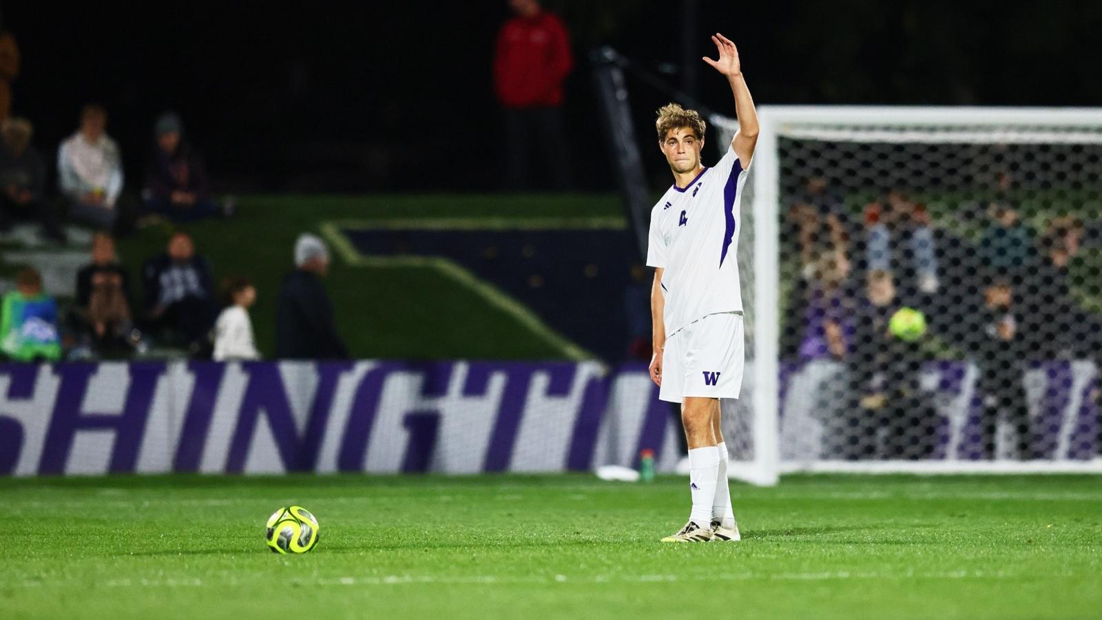 Egor Akulov Named Big Ten Defensive Player Of The Week