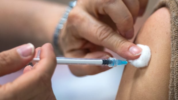 Flu vaccine appointments are now open in Quebec as early influenza season looms