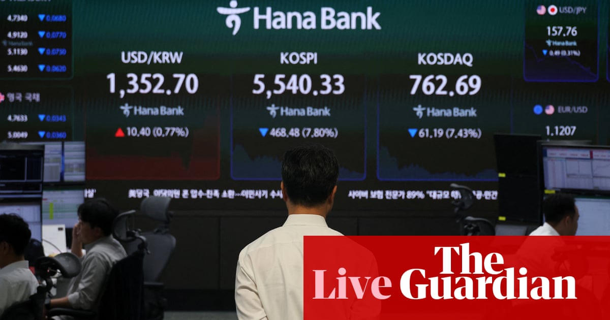 Tech stock sell-off intensifies as markets fret about AI; UK growth beats forecasts in August – business live | Business