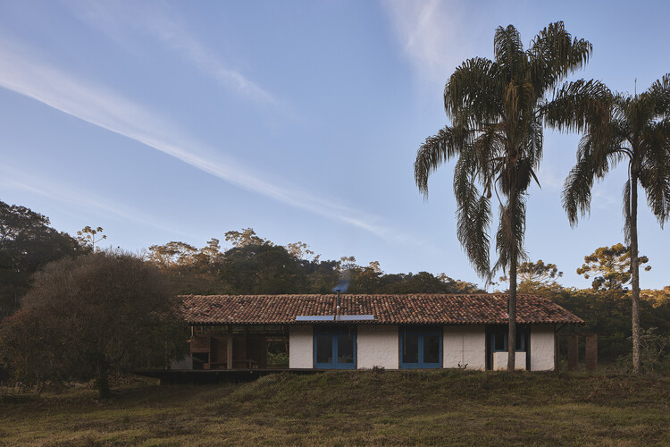 Ibitipoca House / Gávea Arquitetos - Image 6 of 22