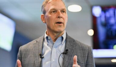 Democrats hope a rematch can dislodge Trump loyalist Perry in Pennsylvania – Winnipeg Free Press