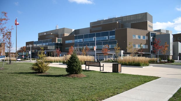 St. Joseph's Health Care cuts 85 registered mental health nurse positions at Parkwood